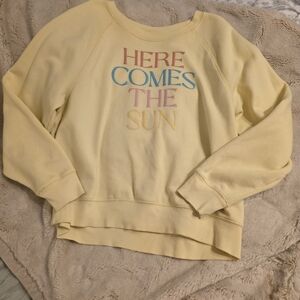 Old Navy Cream Sweatshirt
